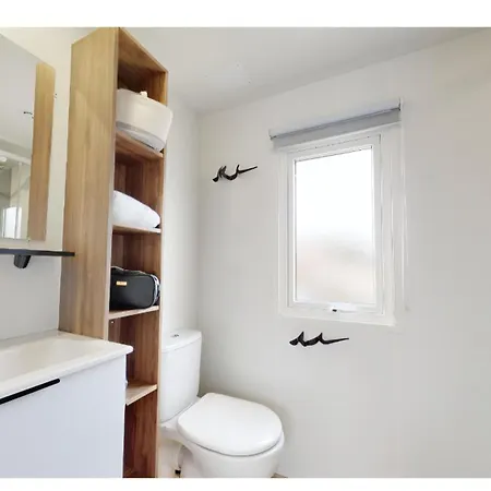 Mobilhome 3ch 2sdb La Carabasse 4 Etoiles